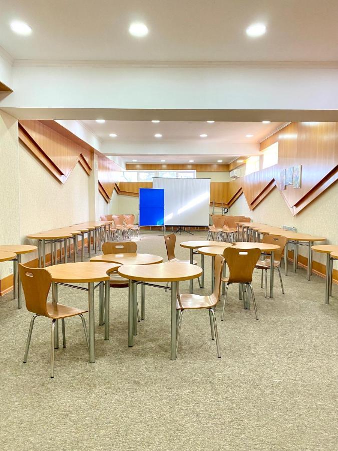 קראקול Caravan Hotel מראה חיצוני תמונה
