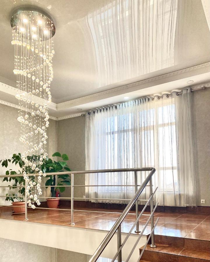 קראקול Caravan Hotel מראה חיצוני תמונה
