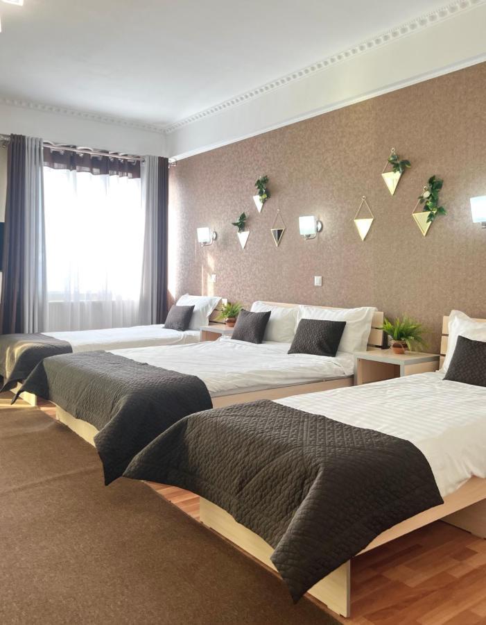 קראקול Caravan Hotel מראה חיצוני תמונה