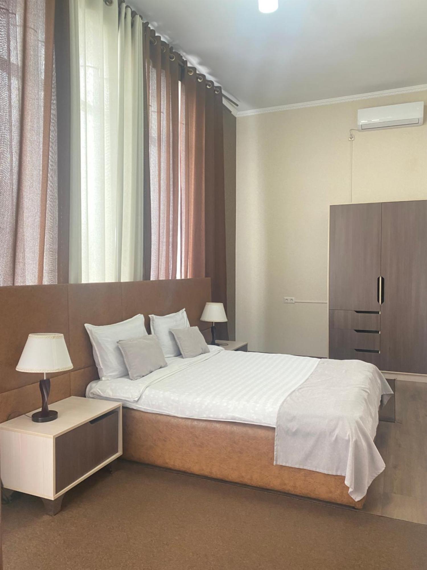 קראקול Caravan Hotel מראה חיצוני תמונה