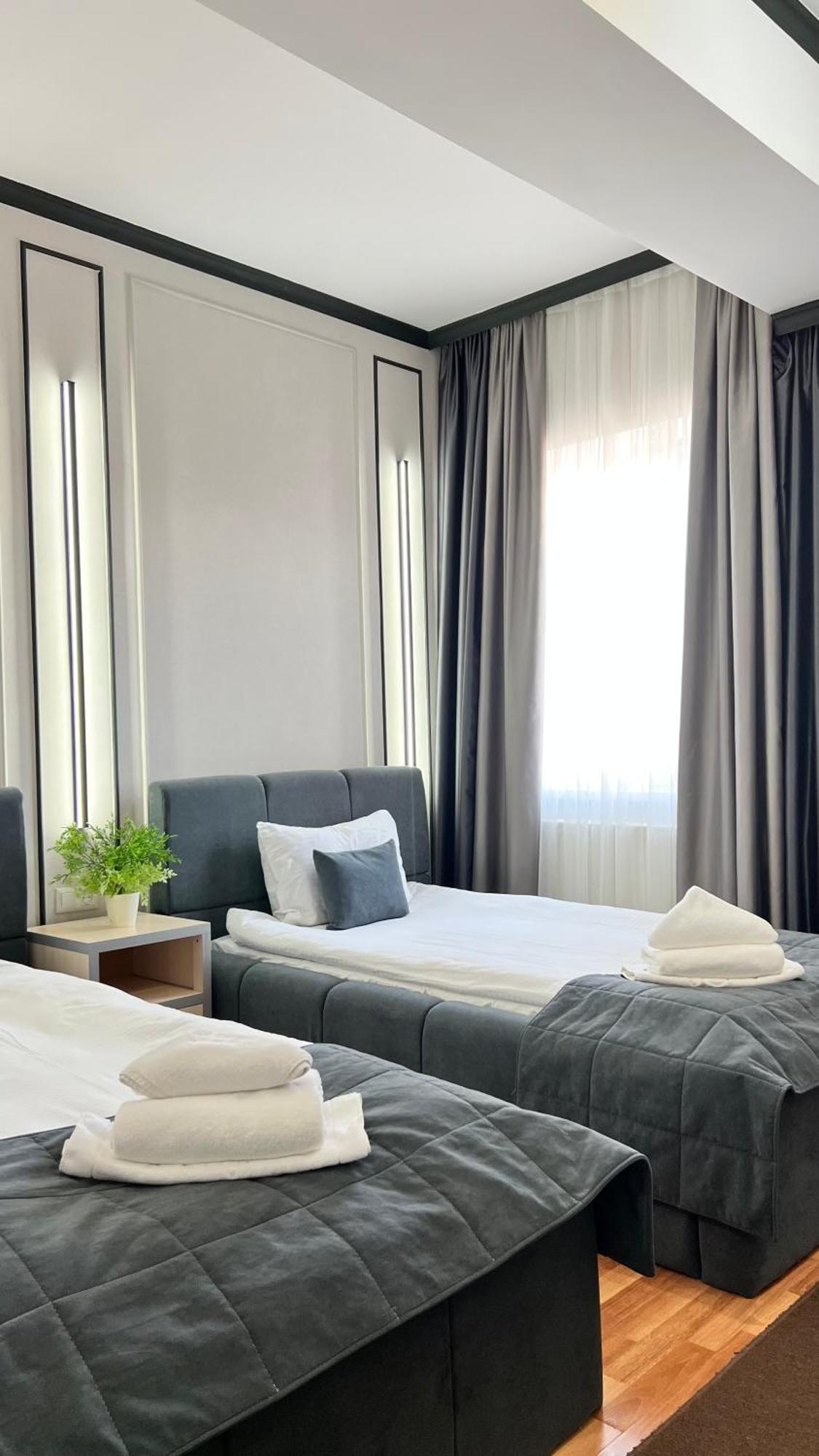 קראקול Caravan Hotel מראה חיצוני תמונה
